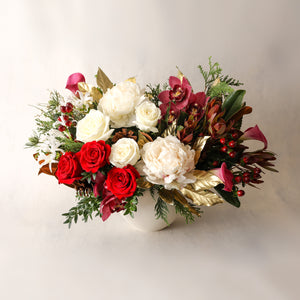 Holiday Luxe Flower Arrangement